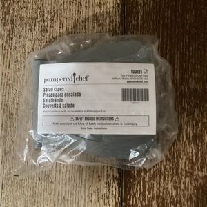 Pampered Chef Salad Claws #100191 NEW In Packaging Gray